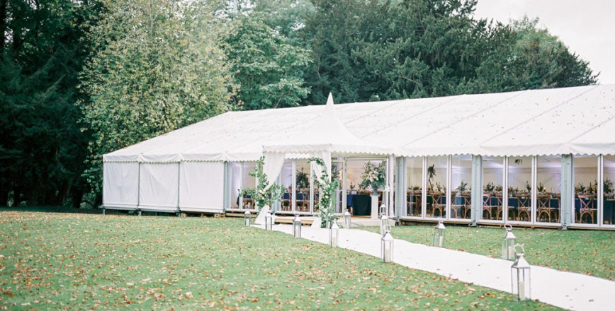 Luxury marquee for wedding at Aynhoe Park in the Cotwolds